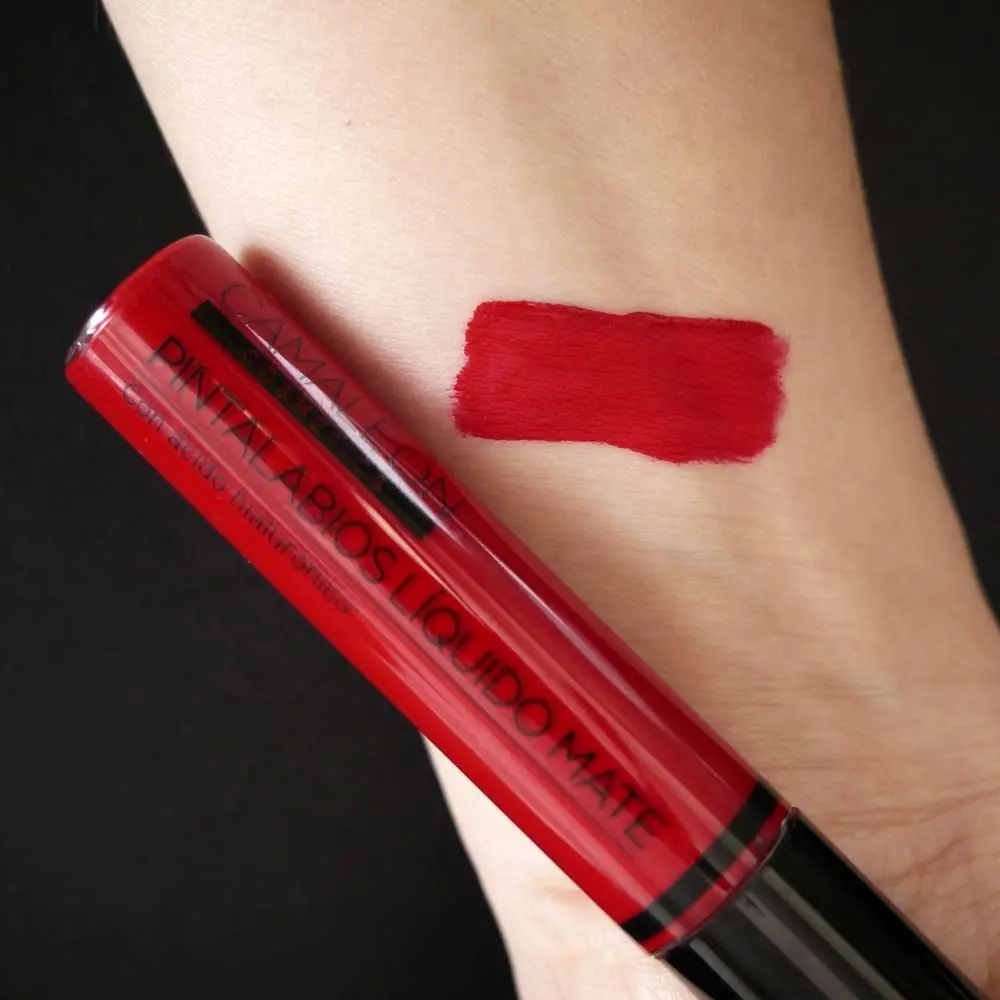 Camaleon Matte Liquid Lipstick Carmine Red LM02 41336 - Image 4